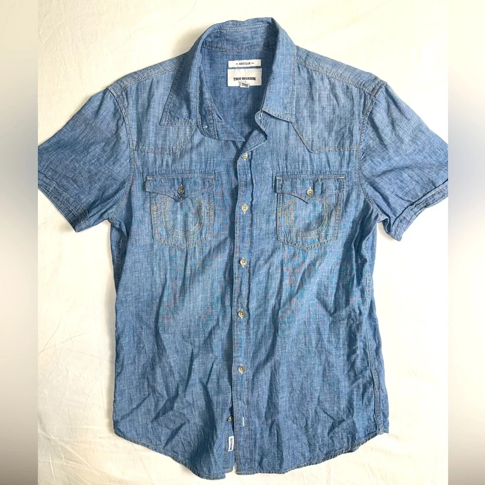 Men’s Vintage True Religion Denim Buttoned Shirt Size Small